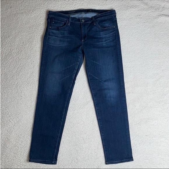 AG Jeans Denim Dark The Stevie Capri Ankle Cropped Stretchy Size 30 - Picture 3 of 13